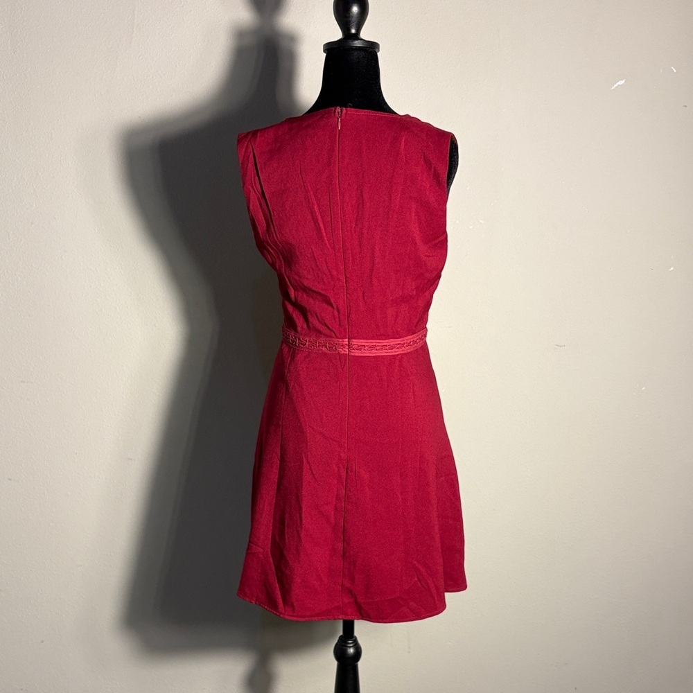 Lulu's Florentina wine Red crochet lace skater dress. - Picture 5 of 8
